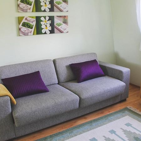 Hotel Nette Parnawa Zewnętrze zdjęcie