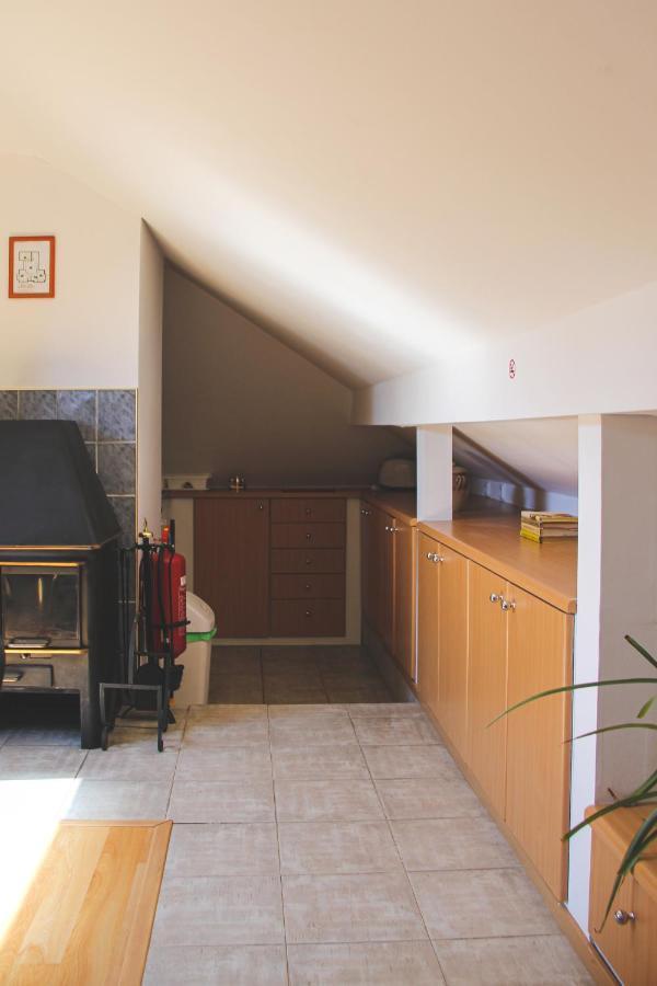 Hotel Nette Parnawa Zewnętrze zdjęcie