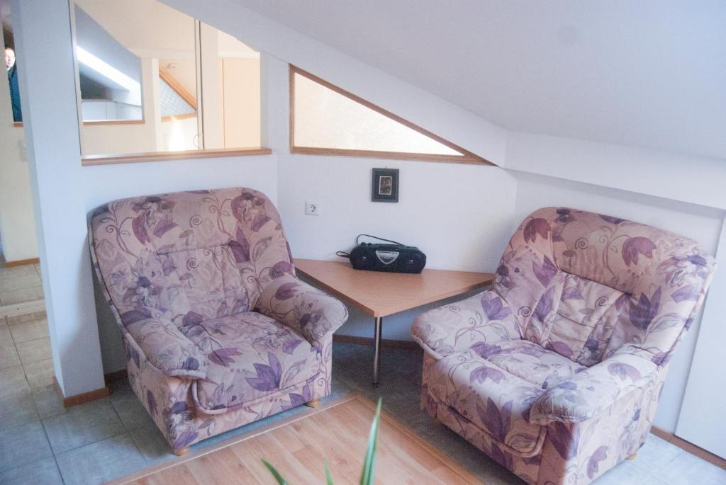 Hotel Nette Parnawa Pokój zdjęcie